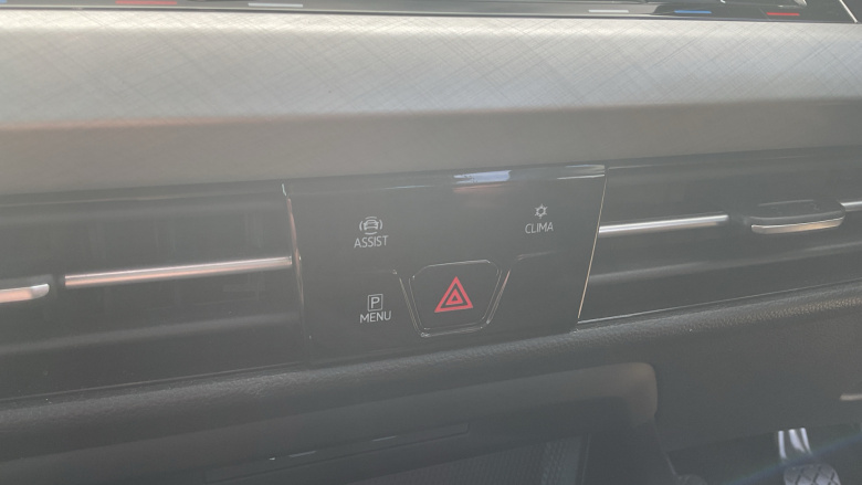 Volkswagen Golf 1.5 TSI Life 5dr Petrol Hatchback